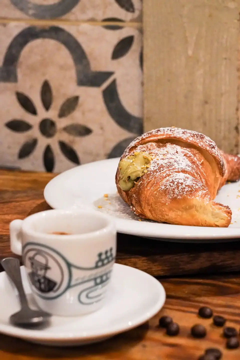 Cornetto and Italian espresso